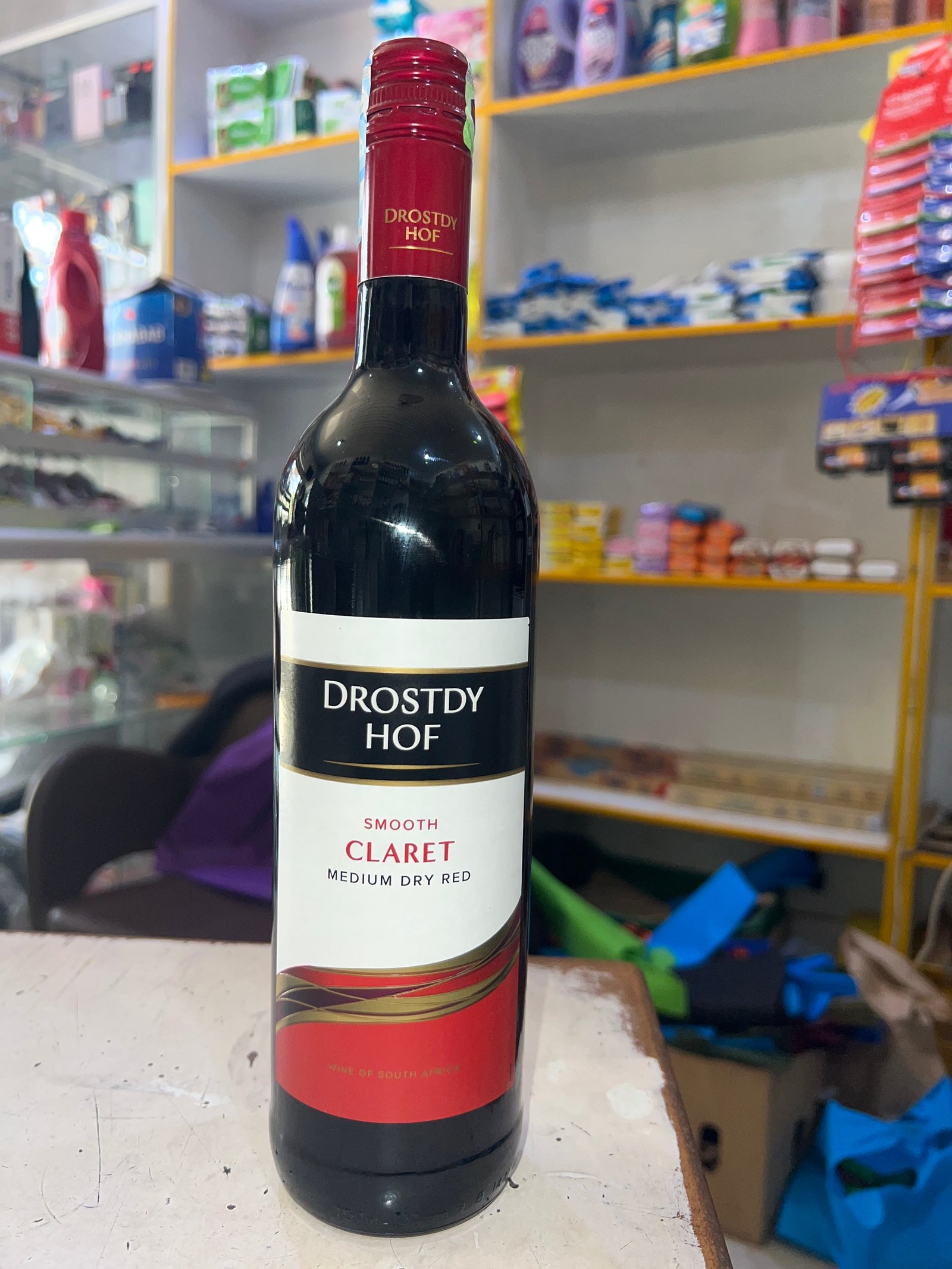 Drostdy hof smooth claret medium dry red 750 ml